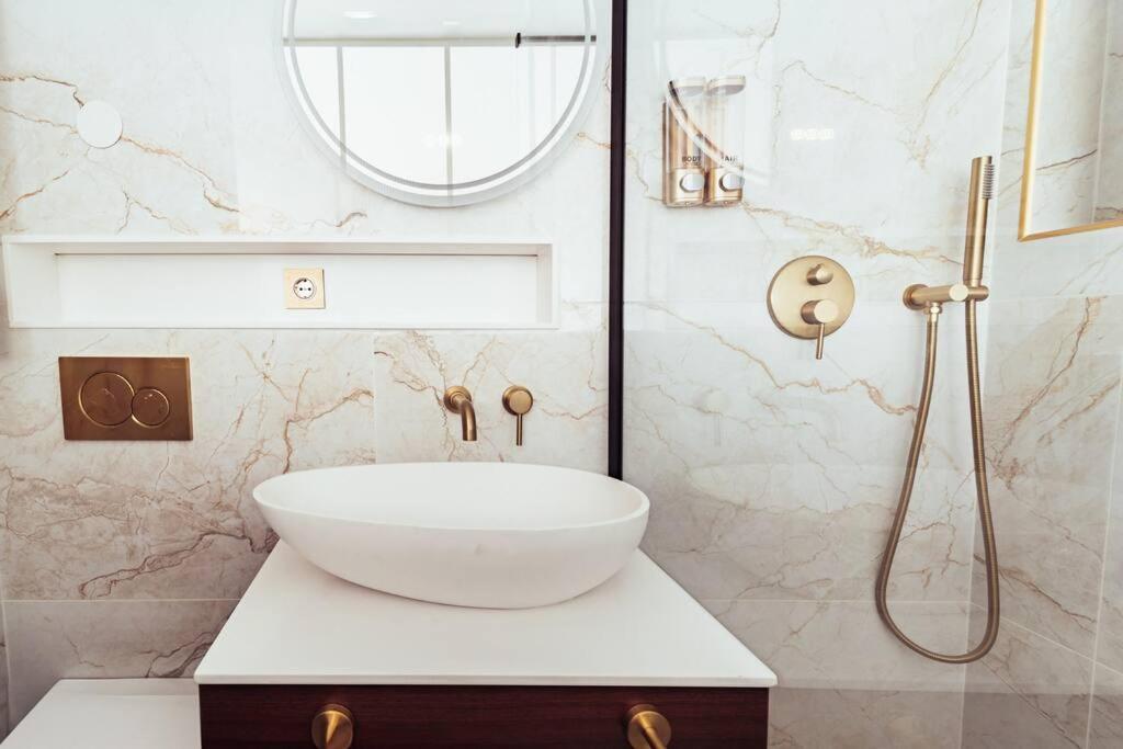 Luxueux Appartement Proche Disneyland Bussy-Saint-Georges Exteriör bild